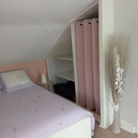 Guest house Maison Des Lilas